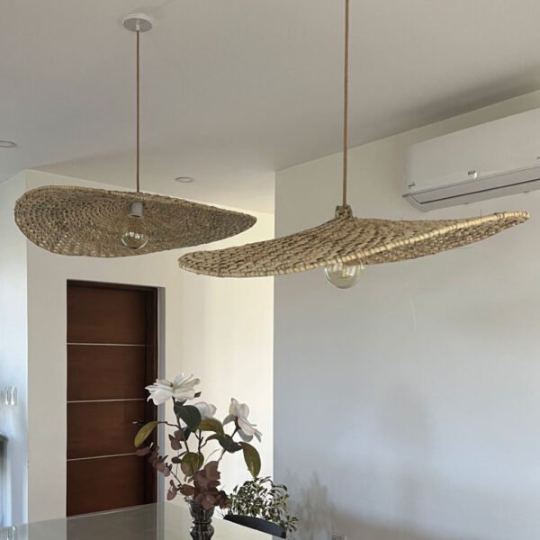 11 LAMPARA DELTA 60CM